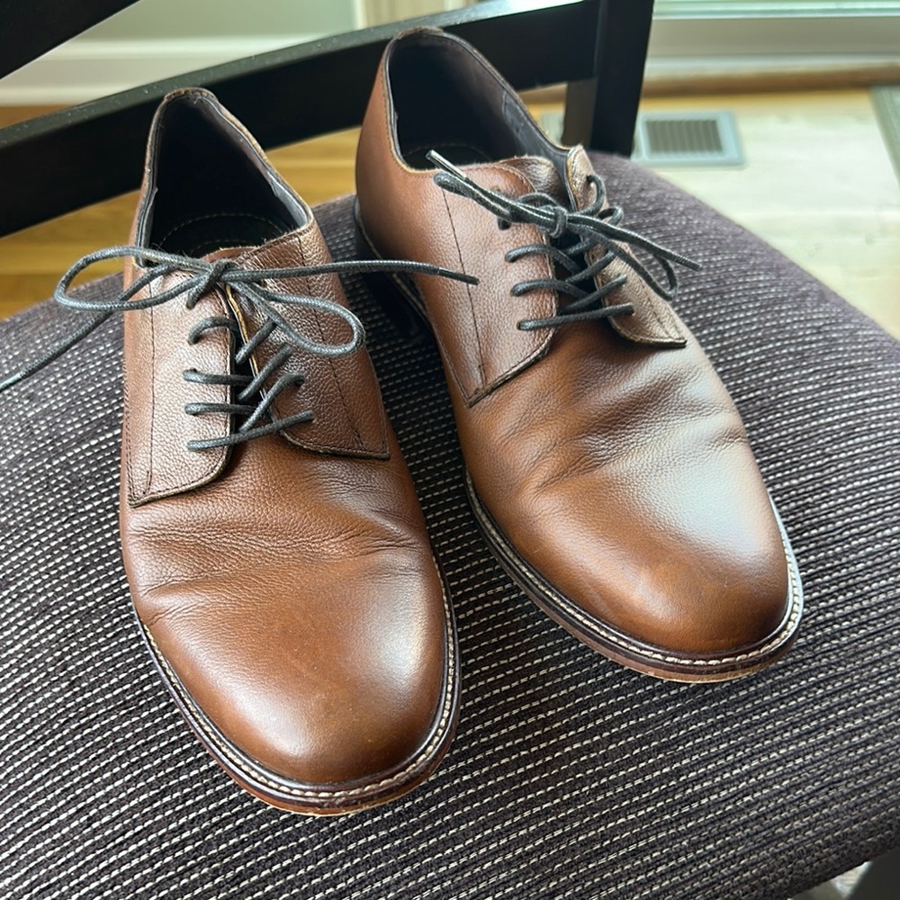 Classic Brown Leather Men's Shoes